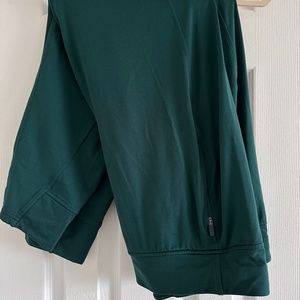 Lululemon joggers like new size 14 teal green